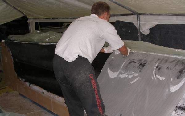 Applying peelply to inner carbon skin