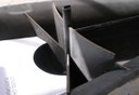 Side view of x frame, king strut and centercase bracing