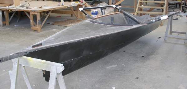 Hull with wings viewed from bow
