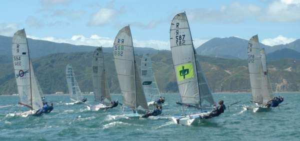 Leander 2005 race start