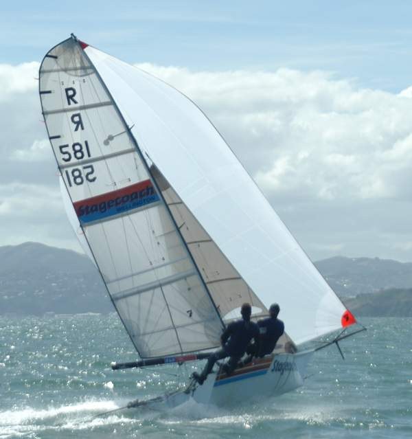 Stagecoach Steve Hogg and Neill Wood kite
