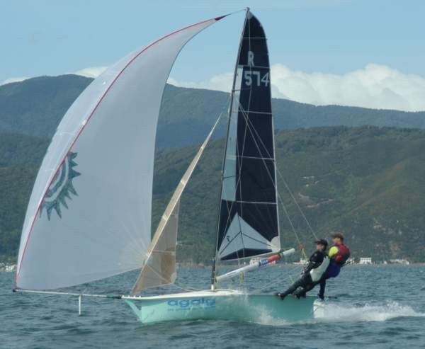 As Good As It Gets Glenn Armstrong and Tim Faulknor kite