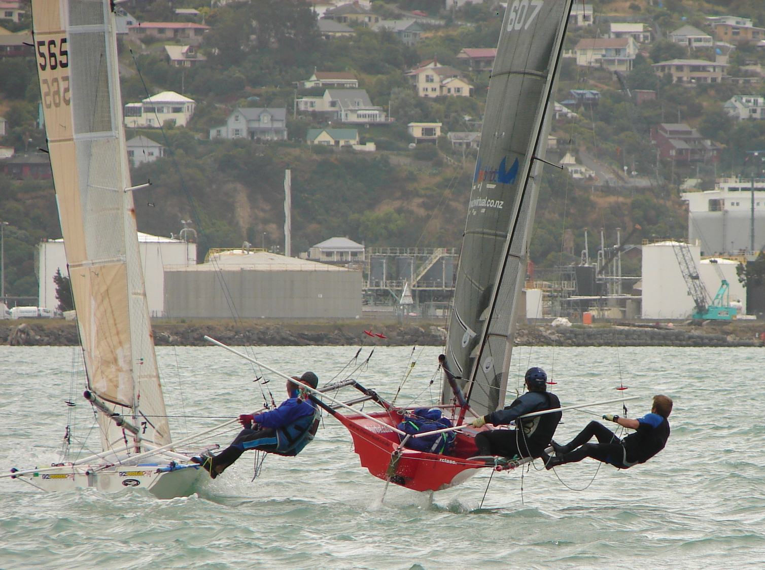 R565 92MoreFM and R607 TheVirtual starting