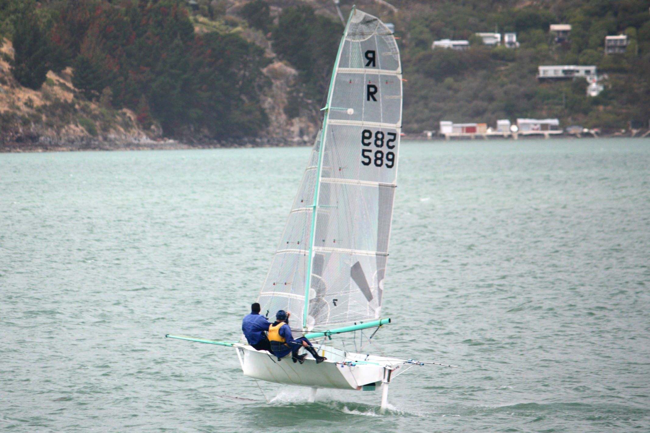 R589 - Merde - David Pairman and Tim Allan Foiling
