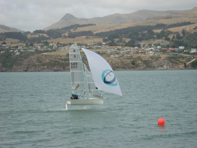 R589 - Merde - David Pairman and Tim Allan foiling in Leander 2010 sprints
