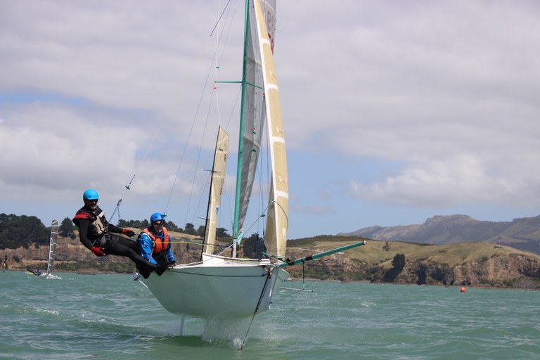 R589 - Merde - David Pairman and Peter Holder