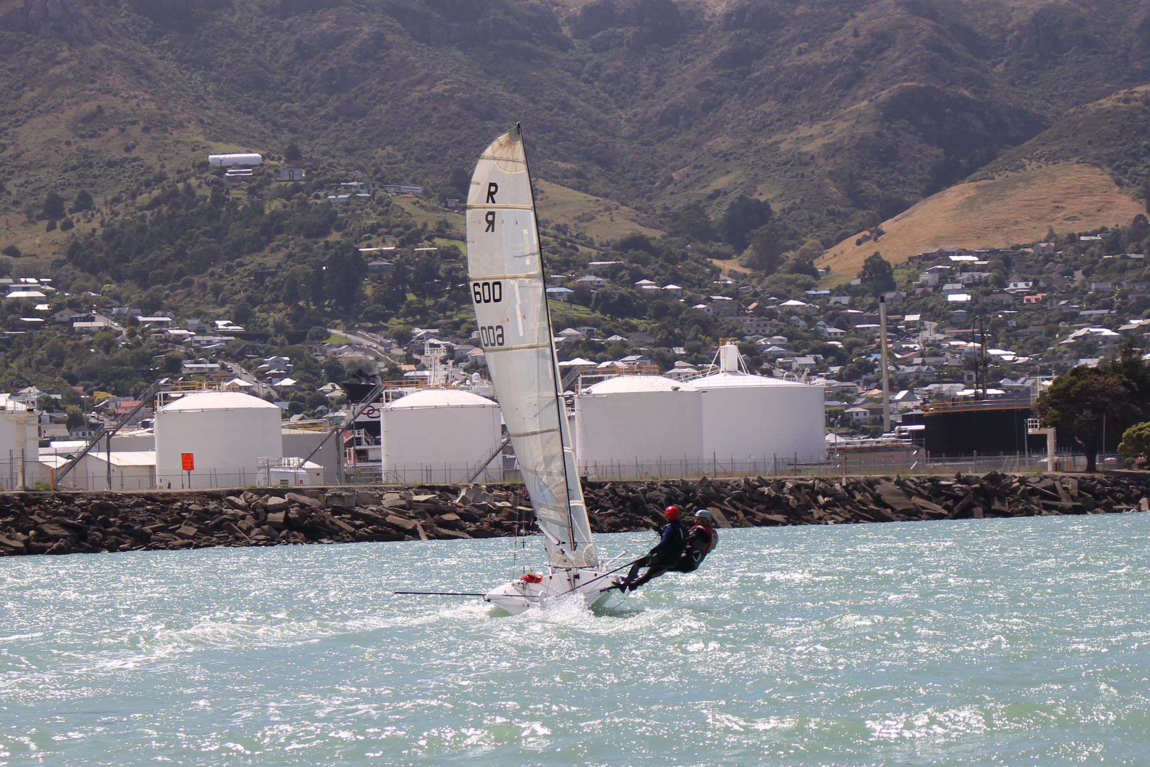 R600 - L2 - Jessica Lee and Vaughan Snowdon