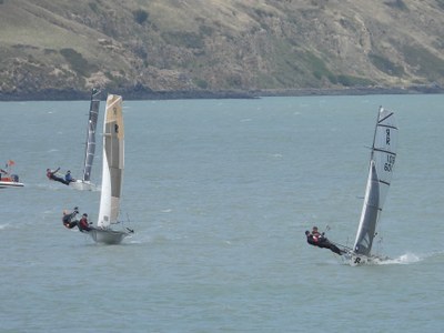 On the wind R582 - Chemical Weapon - James Collett and Josh, R565 - GreyR - Steve MacIntosh and Mark MacIntosh, R601 - Rampant - Tim Bartlett and Matt Hix