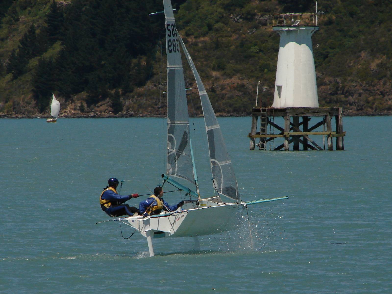 R589 - Merde - Tim Allan and David Pairman Foiling