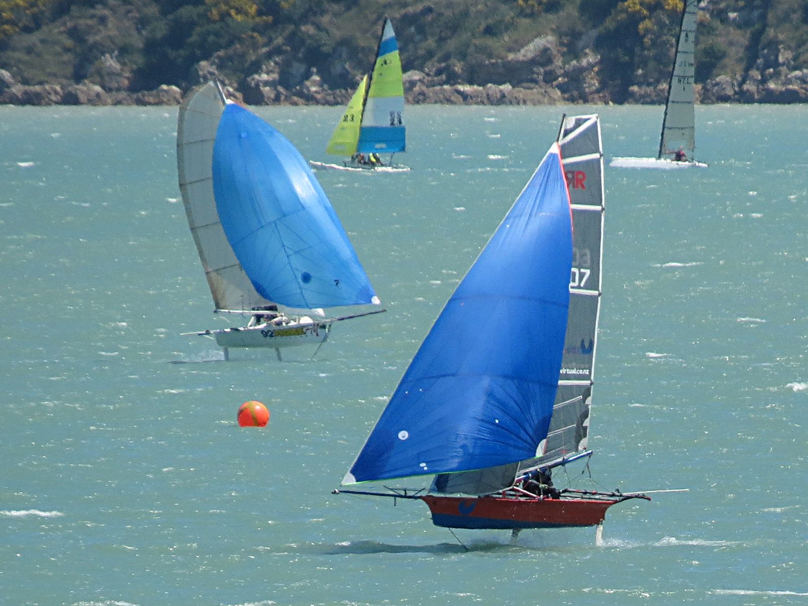 R565 - 92MoreFM - R607 - TheVirtual - Foiling Kites